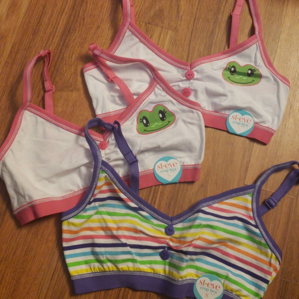 3 girls crop bra cami & 1 sport bra